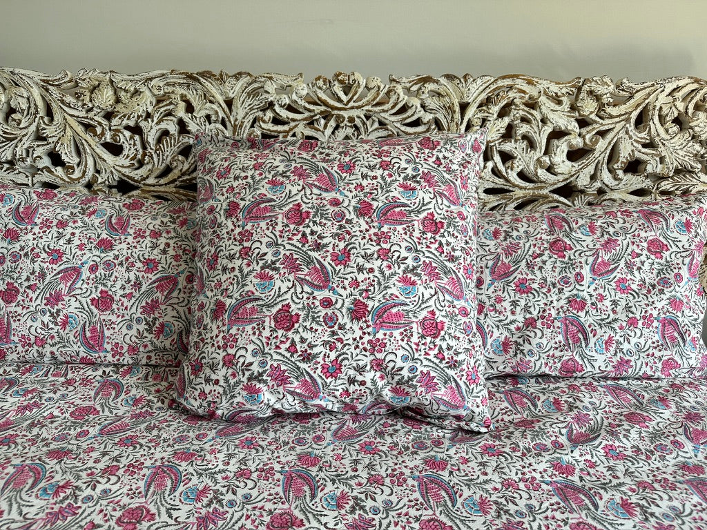 Iris Quilt Cover