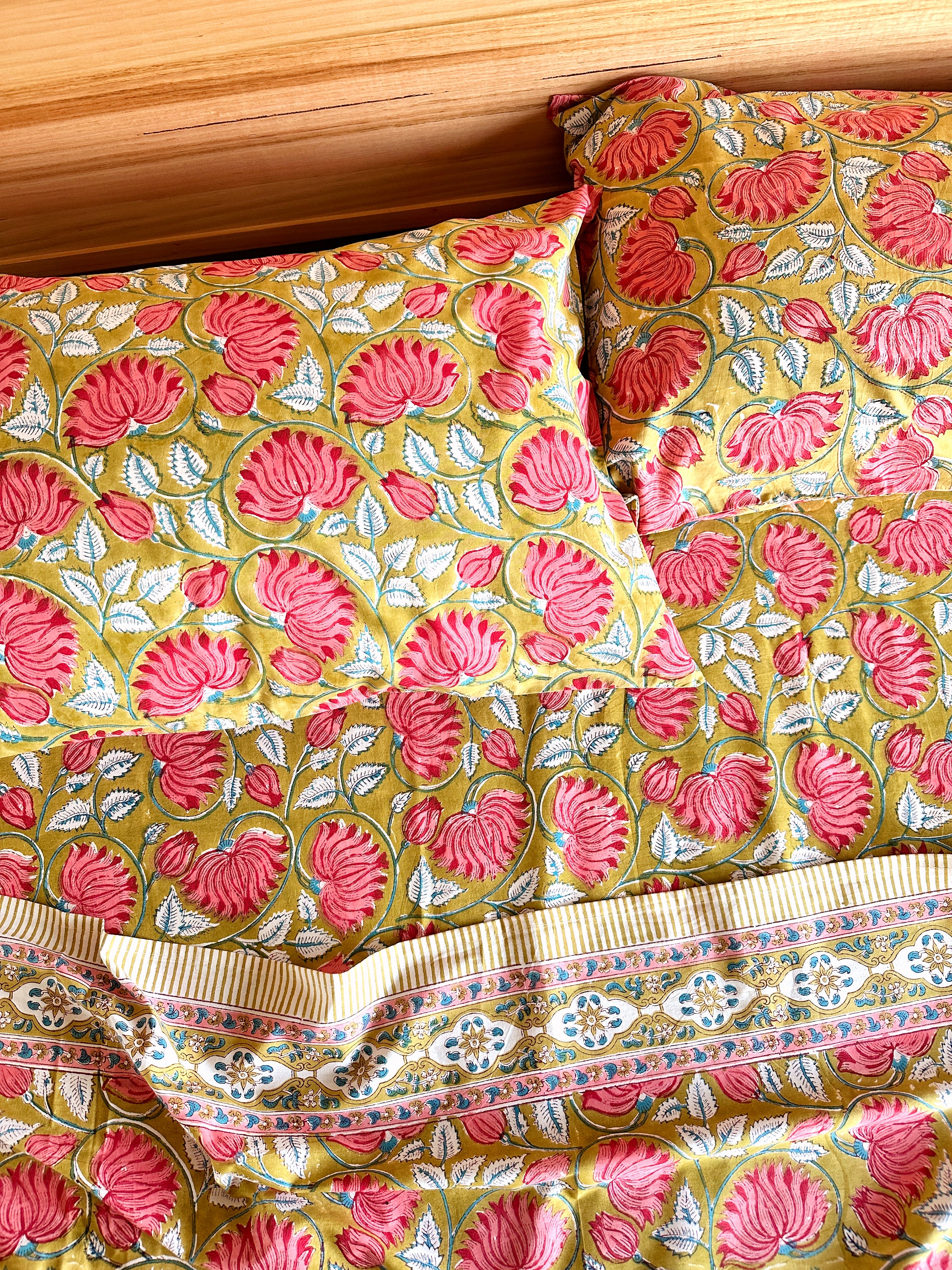 Zephyr Standard Pillow Cases image 1