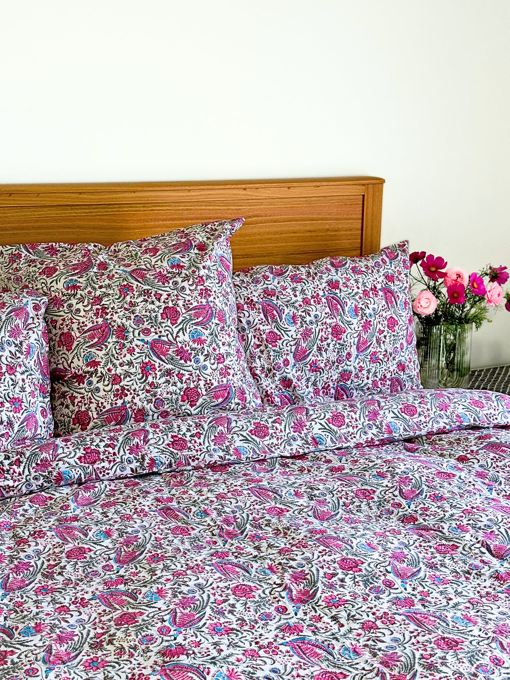 Iris Quilt Cover image 0